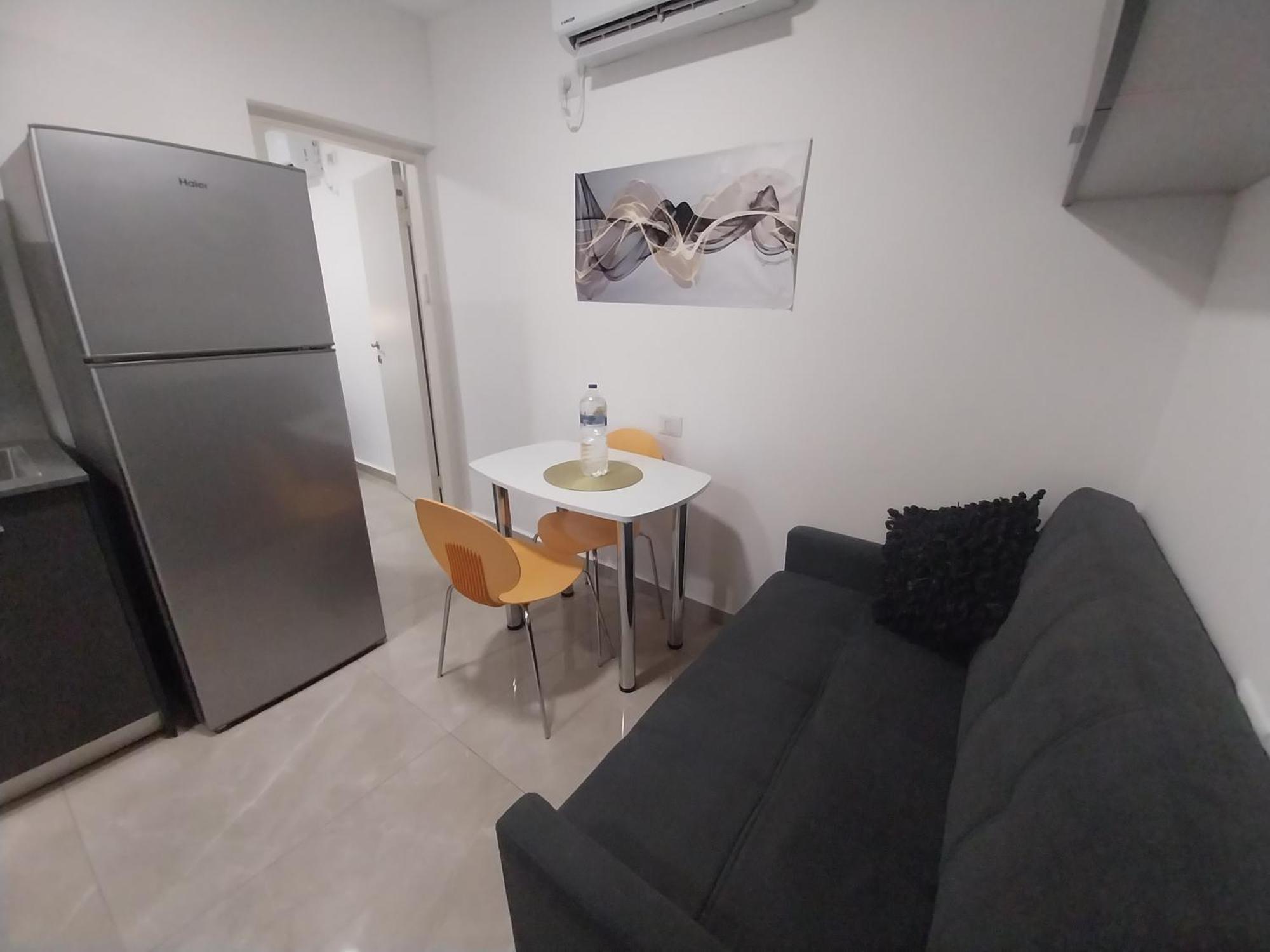 Apartamento שירת דבורה בבני ברק Giv'at Shemu'el Exterior foto
